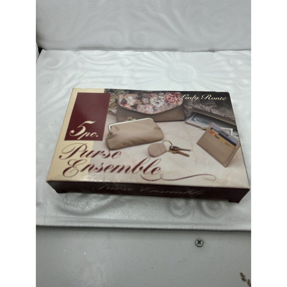 Vintage Lady Ronte Brand 5 piece Purse Ensemble Wallet Never Used